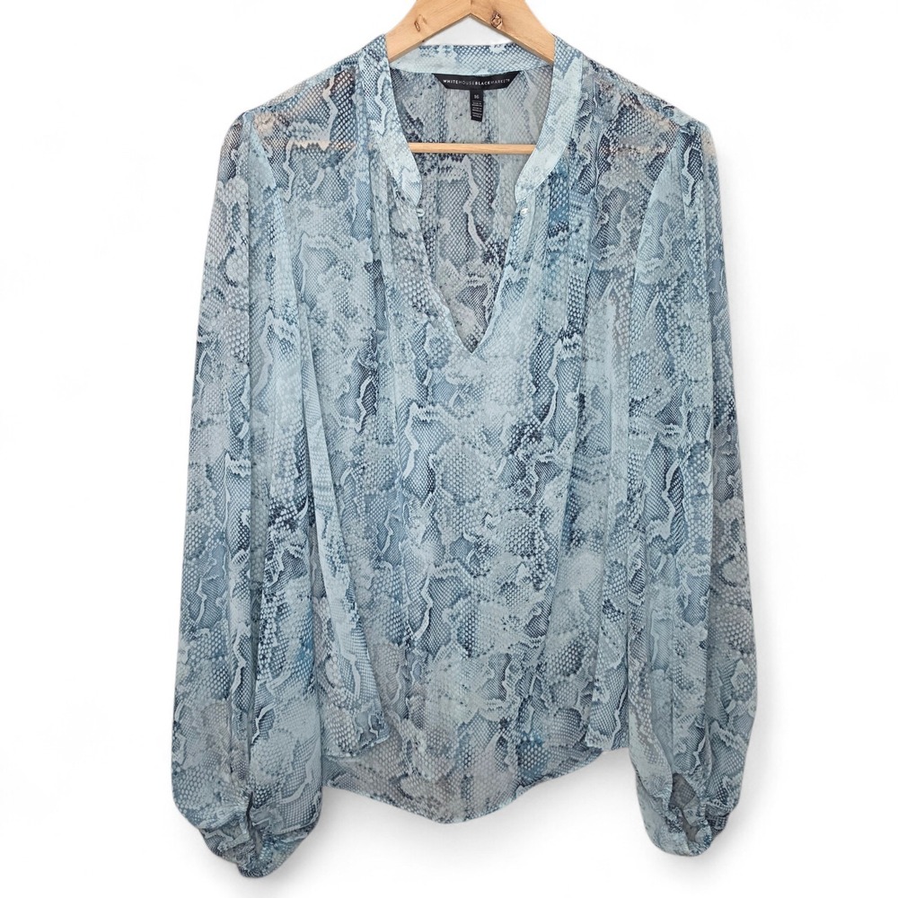 Whiteโ House Black Market Top Womens 16 Blue Animal Print Sheer V Neck Blouse